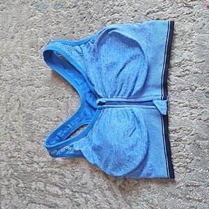 M blue sports bra